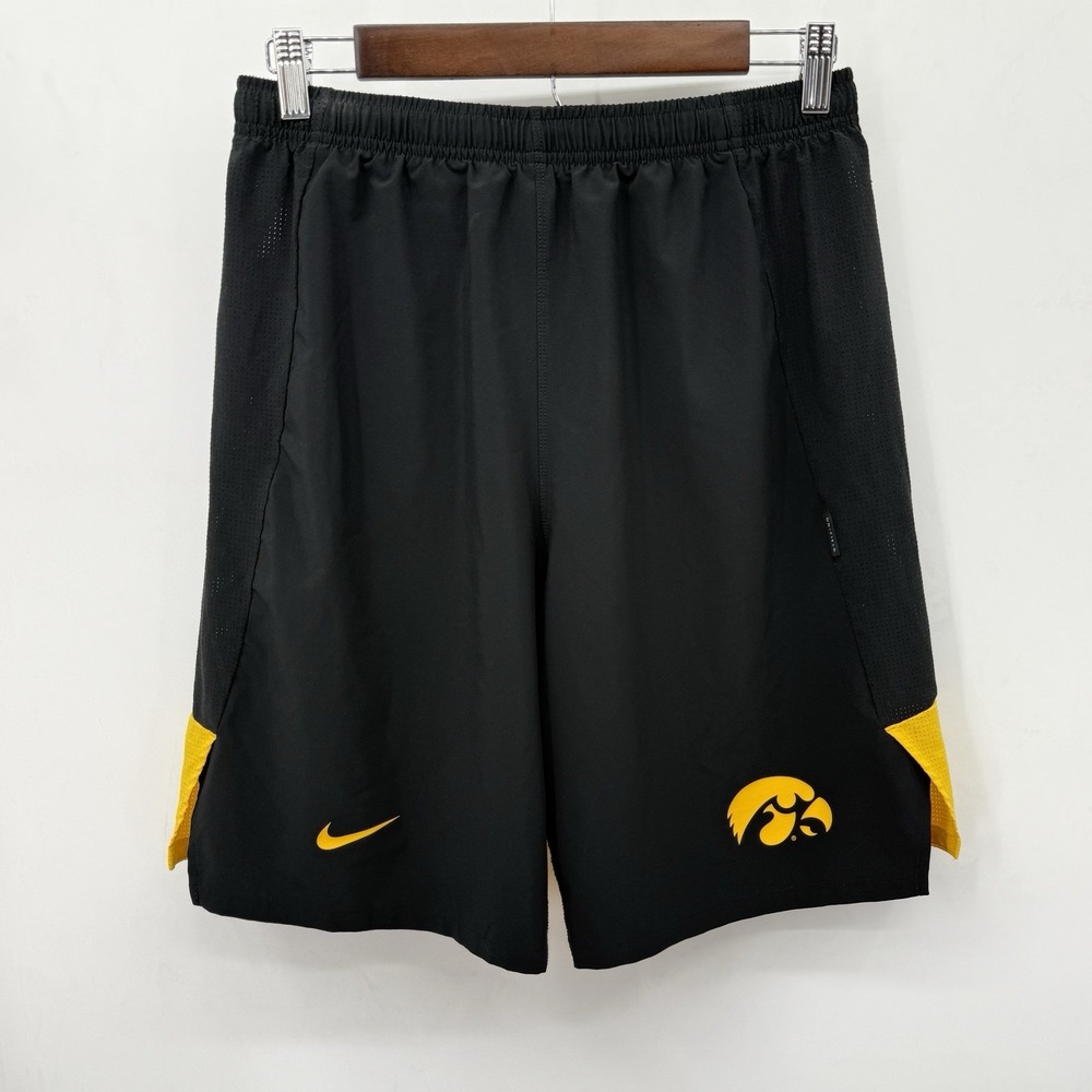 Nike On Field Iowa Hawkeyes Dri-FIT Performance Shorts Men's Medium Black Gold
